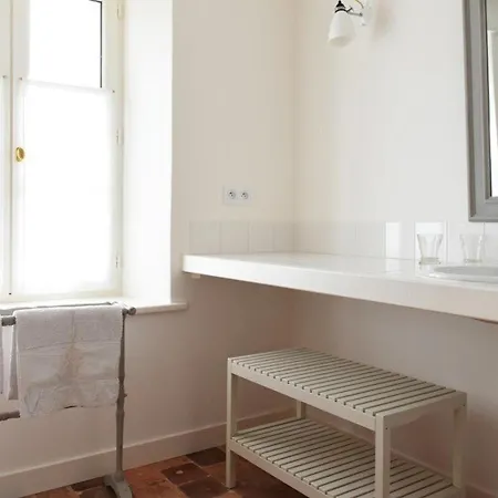 Maison Au Charme Du Village Avec Jardin Et Wi-fi - 2 Chambres, 2 Salles D'eau, Cheminee - Fr-1-434-11 Les Portes-en-Re